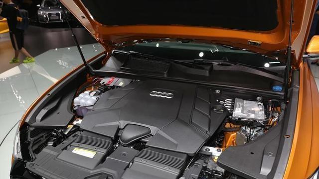 全新奥迪Q9再次曝光，还有4.0T V8动力可选，预计2026年正式上市