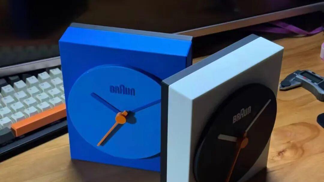 大神自制“博朗”蓝牙音箱！表面带时钟圆盘，成品卖199元