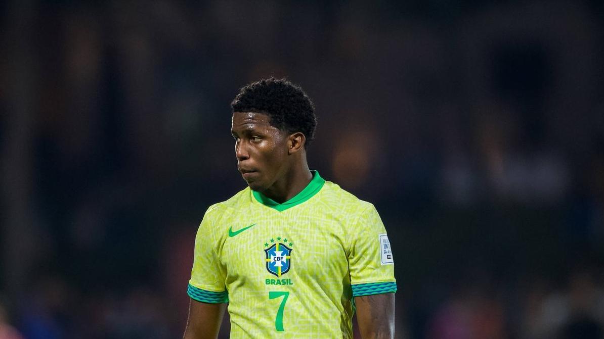 4-2，17岁AC米兰门将连扑2点球，意大利击败巴西，获得世少赛季军