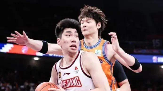 CBA最新积分榜：再乱，3-9名仅差2分！北京升第3、广东升第4！