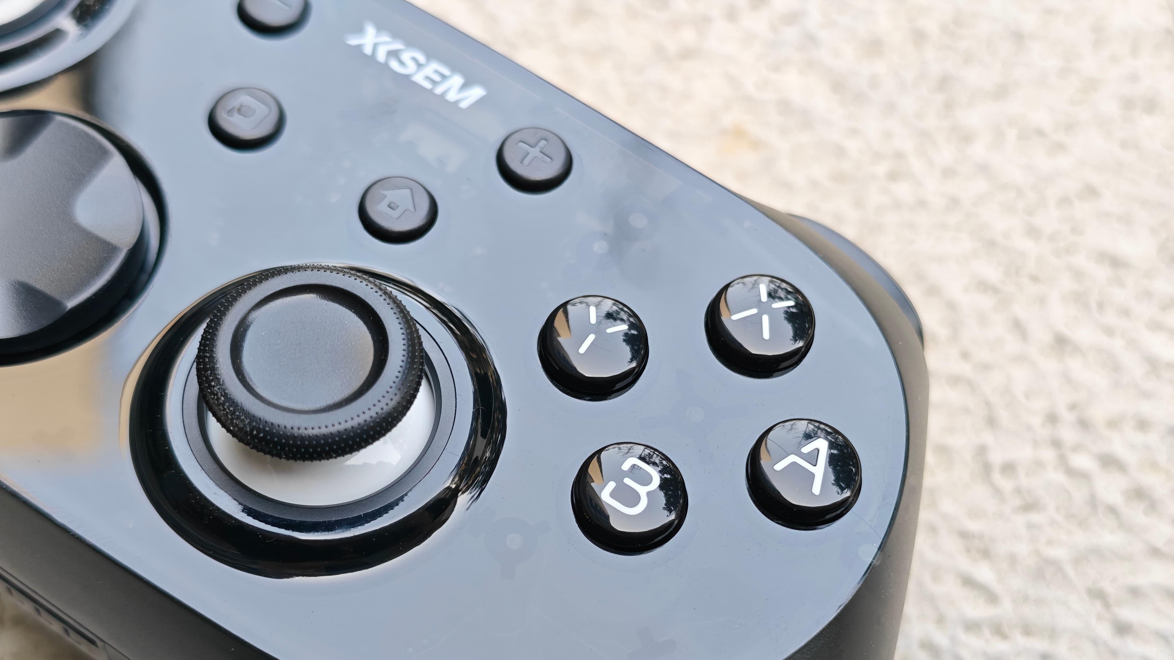 西圣GC1游戏手柄测评：全平台兼容的精准操控伴侣