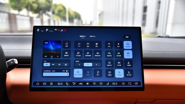 深蓝L07现象级热销背后的秘密武器：深蓝超级增程2.0与华为乾崑