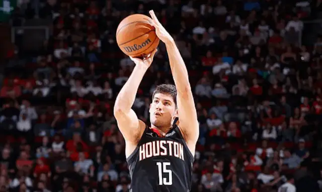 轰18+5+8！我没有偏心谢泼德，乌度卡赛后摊牌全队，这话他憋一年