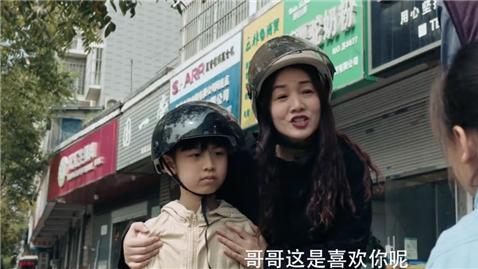 叫一声妈妈，来自困境儿童的表达