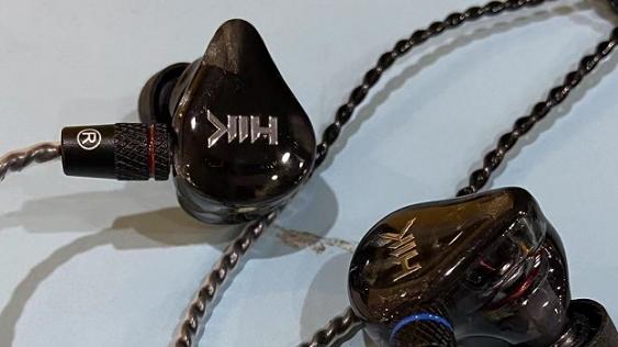 有线耳机3款声音清晰，听起来更直接