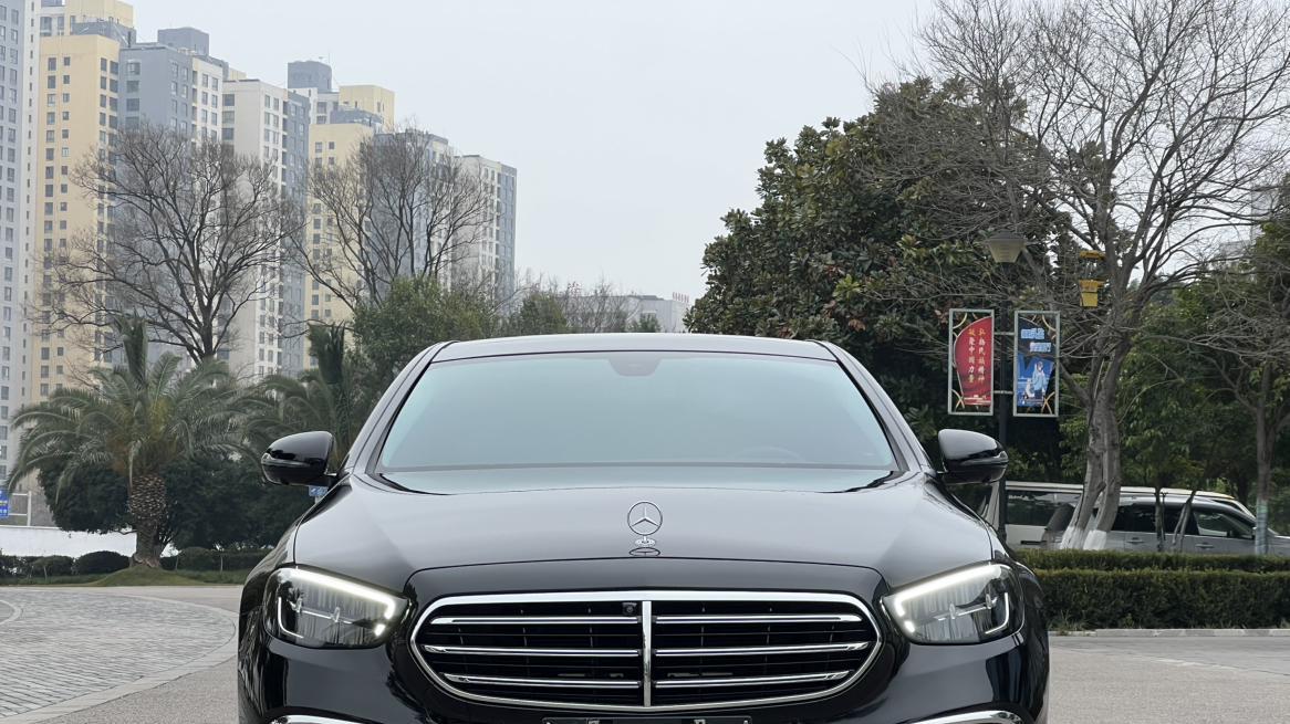 2022款奔驰E300L，豪华行政级座驾，36.8万开回家！