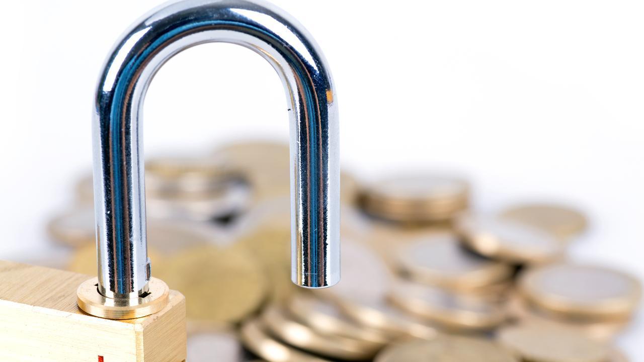 洛克菲勒的智慧：如果你存款有二三十万，请牢记这几条守钱铁律