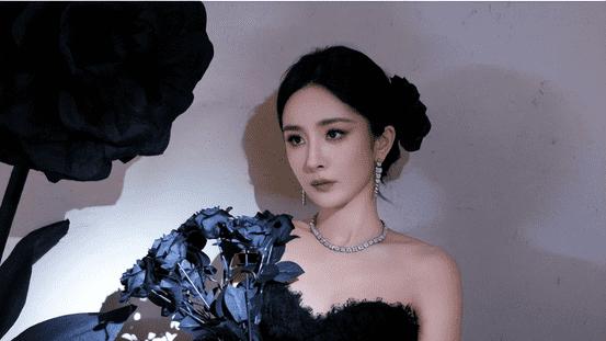 杨幂：北京大妞的成名之路，多少心酸，没你想得那么简单