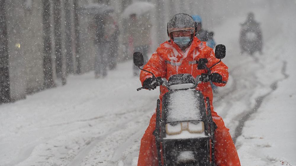 山东河南等地突遇极端天气，部分地区暴雪持续