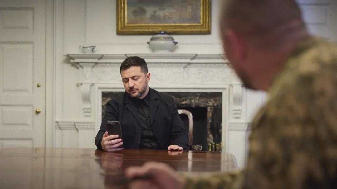 红军村合围圈即将封闭，城市争夺战进入最后阶段