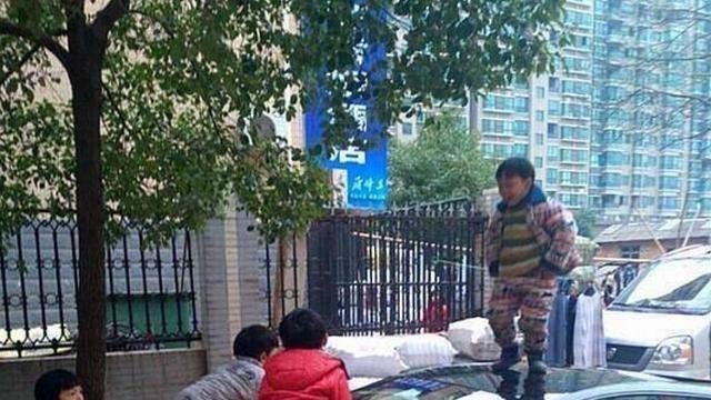 爱对熊孩子动手的父母，别冲动了，科学解析告诉你“没啥用的”