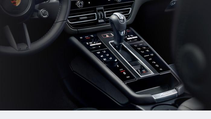 40多万的新款保时捷SUV上市，4.3秒破百还带空悬？