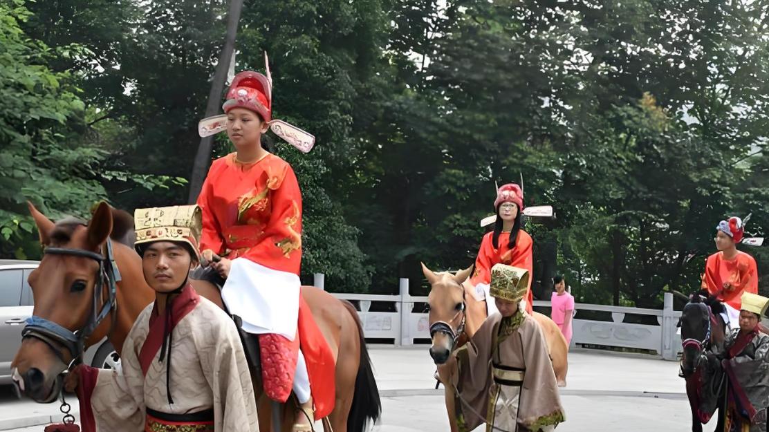 古代也有高考吗？6首金榜题名诗，古人状元及第后有什么感受？读完这些诗便知