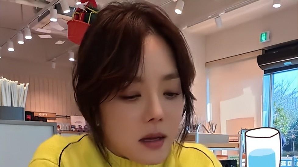 韩剧女神逆袭！90万豪车接送，单亲妈妈蔡琳的智慧，你猜不到！