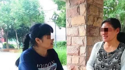 儿媳月薪8000，每月给我2000，我存下5万请亲家一起去旅游