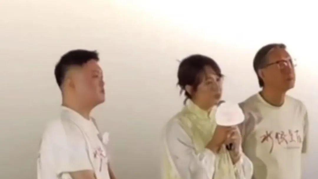 笑声背后的眼泪：十年网暴如何逼退沈腾马丽？别让“喜爱”变伤害