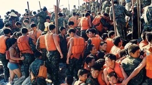 美国关税战如何取胜？美网友给出建议：轰炸中国三峡大坝