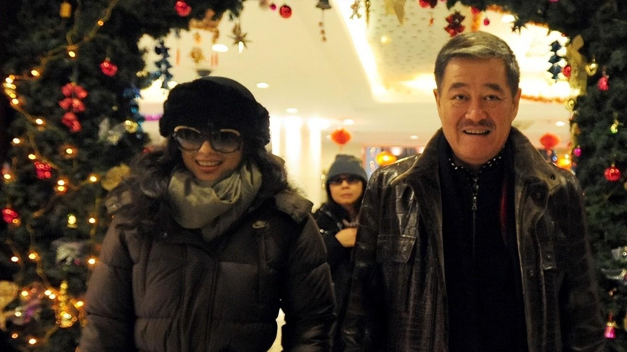 娱乐圈师徒情深，绯闻风波不断，她靠什么活出真我？