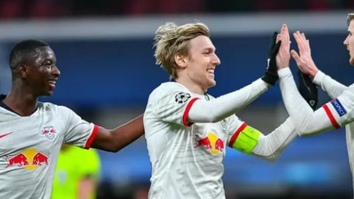 12月12日：莱比锡冷意足