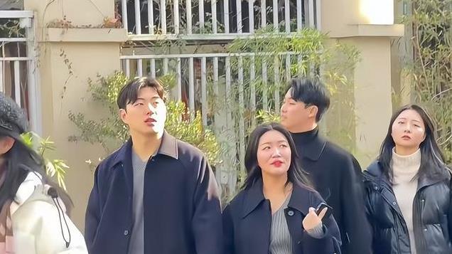 来中国旅游太香了！上海到处都是韩国人，“本地宝”沪币找到真爱