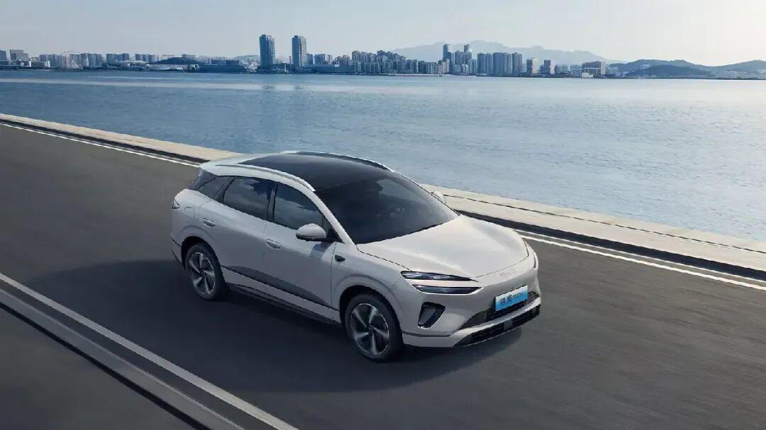 全球汽车产业格局加速重构 中国车企展现强劲增长韧性