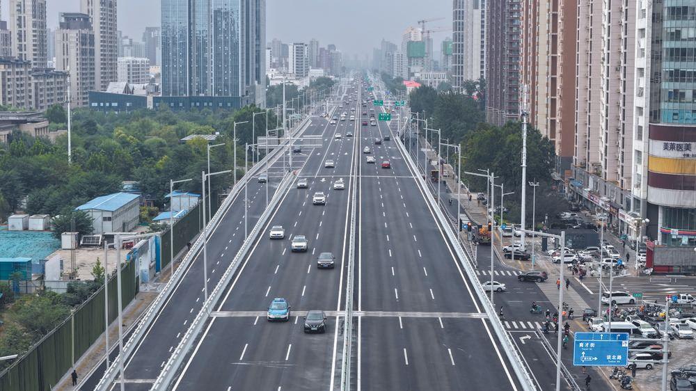 石家庄：打通“主动脉” 拉开城市发展框架