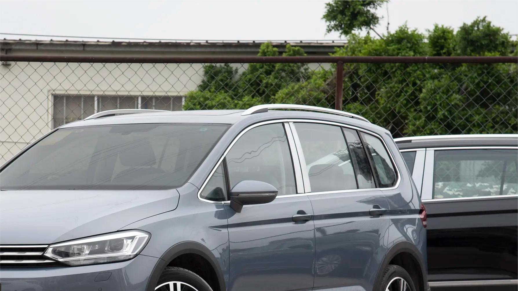 大众MPV挺不住了，跌至12万，全独立悬+续航900KM，四缸机油耗5L