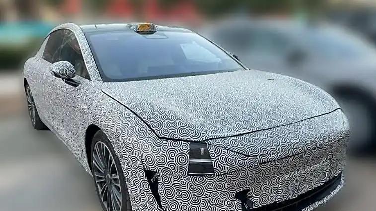 2025年，增程车为何畅销？加油站老板揭秘真相：车主太精明了
