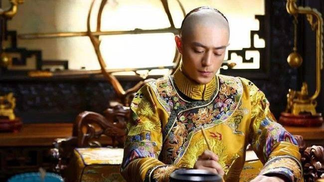 雍正生前除掉一人，助乾隆坐稳60年江山，却让自己背上千古骂名