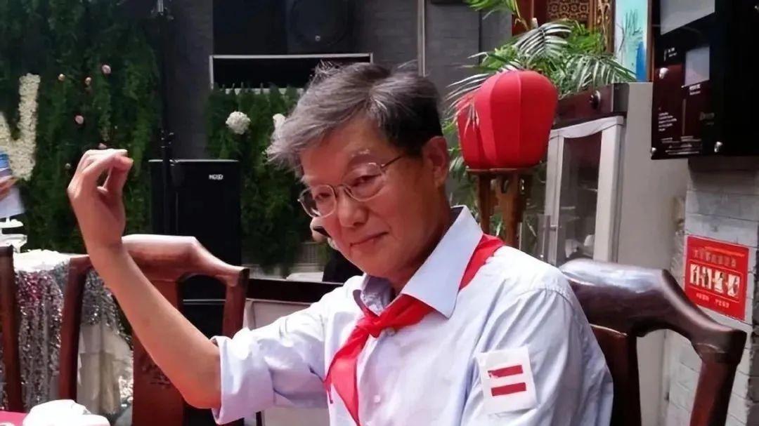 车晓亲生父现身！大名鼎鼎的他身份曝光20年，或为车晓成功之因