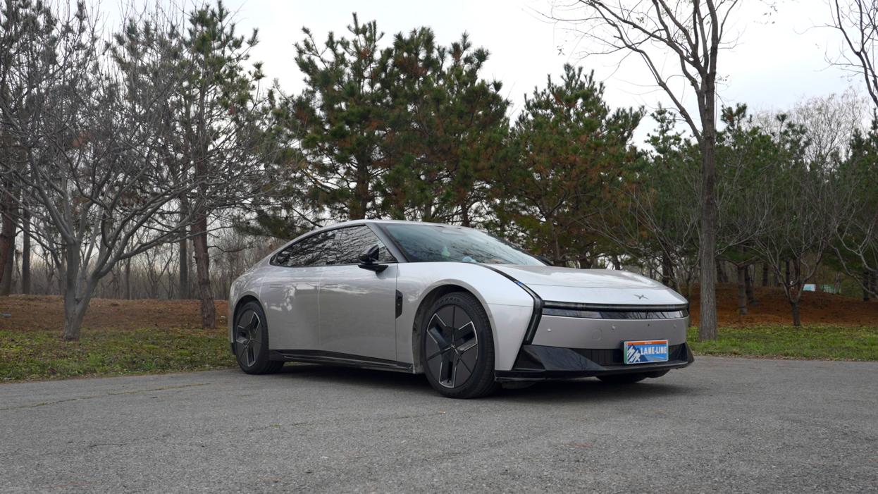 从驾驶到续航，全新小鹏P7给了我近乎完美的新能源车主初体验