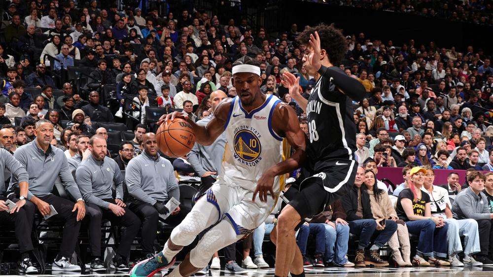 库里27+5迎里程碑！勇士终结篮网3连胜 巴特勒21分追梦再吃T