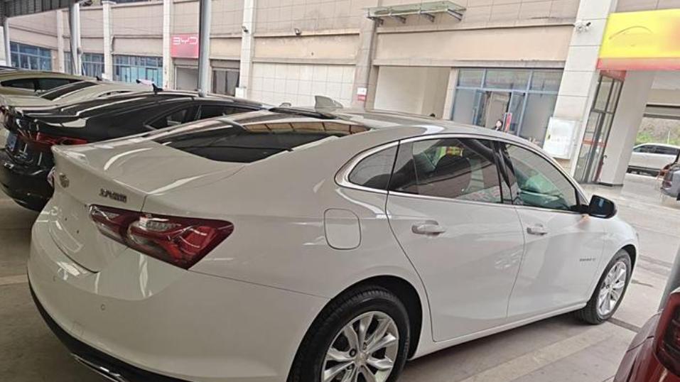 曾经月销量轻松破万台的中级车！如今跌至11.59万，单月卖30台