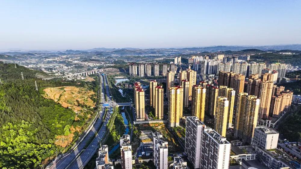 今起，我国首部专门规范住房租赁活动的行政法规《住房租赁条例》正式施行！