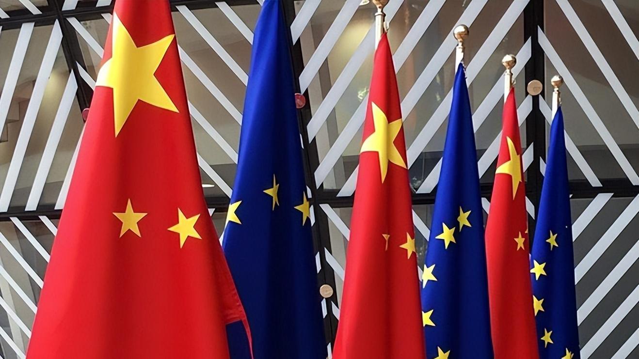 马克龙威胁加税后，中国一周内对欧盟连出两记重拳，法国最受伤