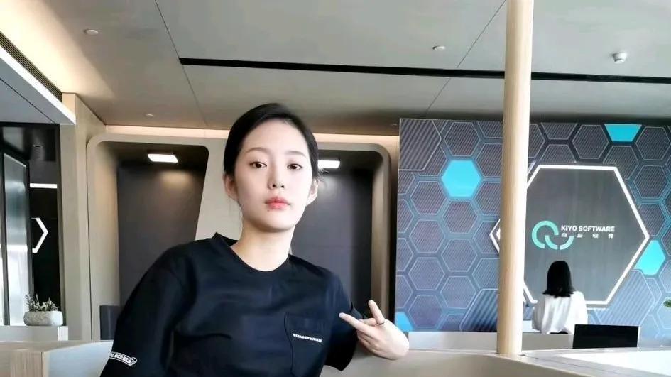 徐艺真后劲太强？退隐幕后仍人气高涨，王格格 马秋元却难超越巅峰