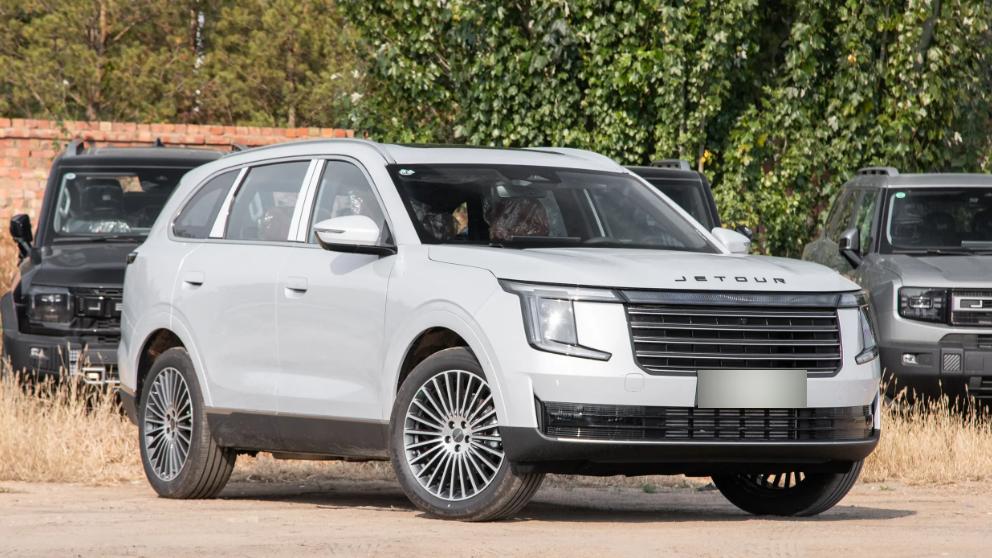 可选1.5T/2.0T，家用出行新选择？捷途X70L怎样？