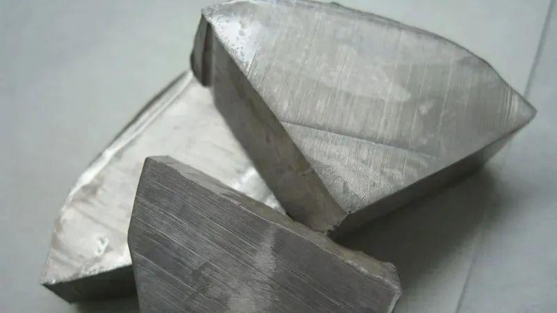 食盐为何让科学家吃惊了两次？