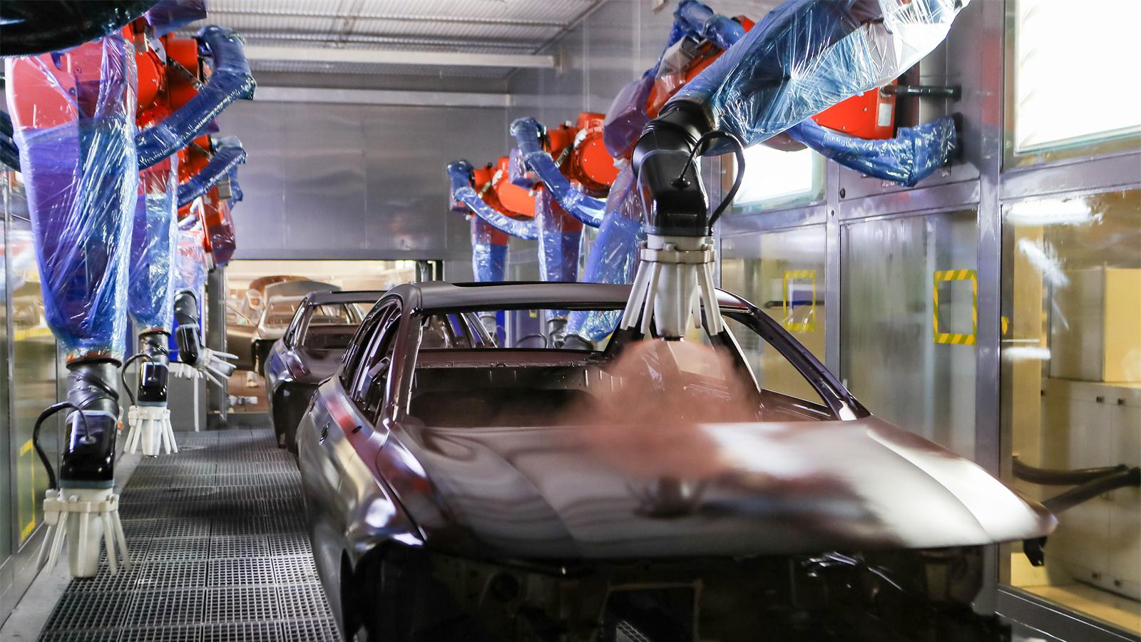 价格战中的安全宣言：沃尔沃如何用“消费安全”重塑豪华车游戏规则