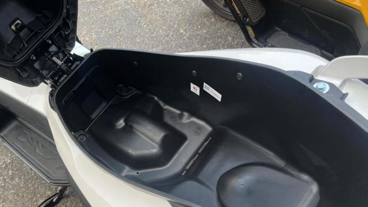 五羊本田NWG150：工业机能风 16980元起！