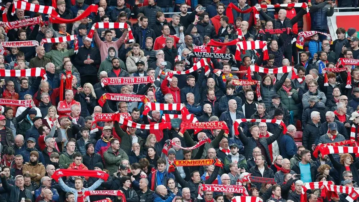 5000人高唱主帅赞歌！4年客场压制国米，利物浦用绝杀打碎质疑，完成涅槃！