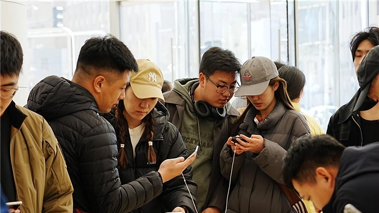 华为Pura X与鸿蒙5完美融合，购机即享多重好礼