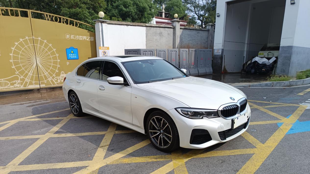 20万出头体验M运动套装，准新宝马325Li值得入手吗？