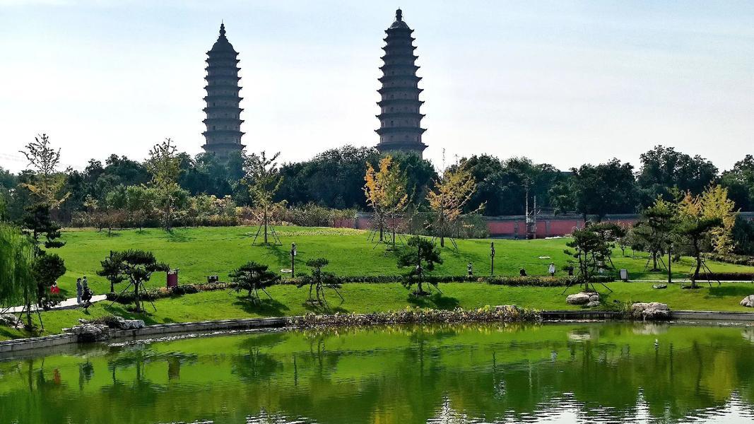 双塔公园：太原城中的“古塔双璧”，解锁千年文脉与城市绿心的治愈之旅