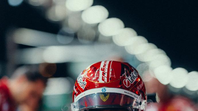 用AI画质的追觅电视V3000，看清2025F1大奖赛每个决胜瞬间