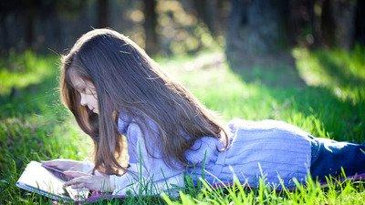 强迫孩子按时睡觉，可能正在摧毁TA的生物钟进化能力