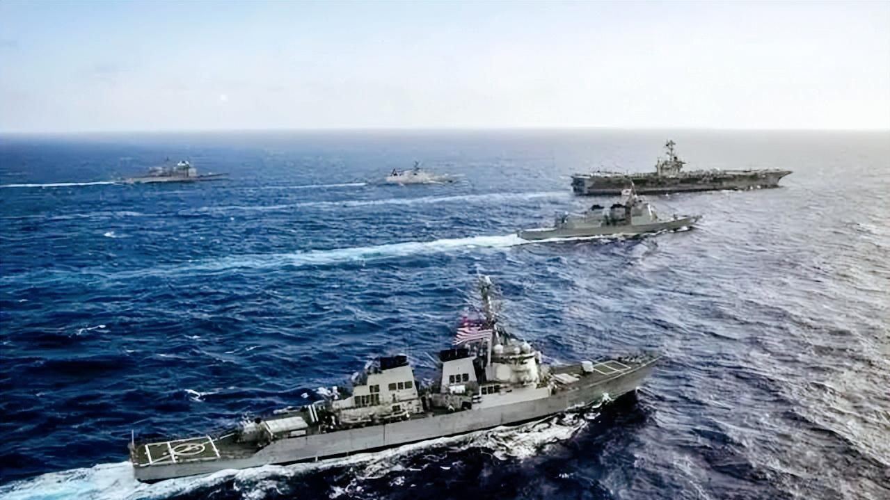 红海美军大战也门胡塞，证明我国路子走对了：美国武器布局走错路