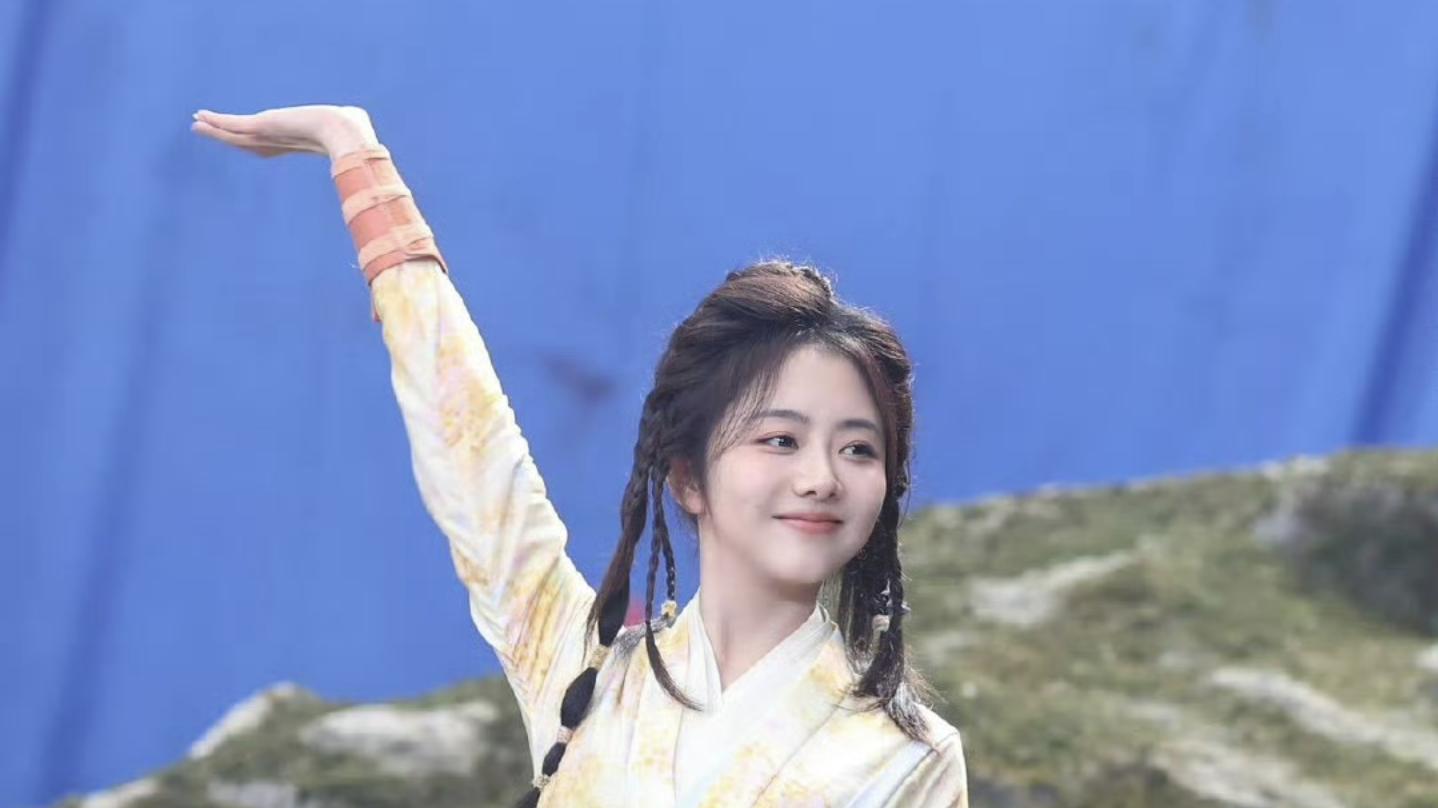 谭松韵肖瑶似黄蓉！古装甜妹江湖添新甜