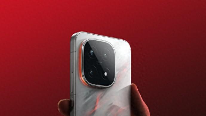 iQOO15稳了！三星LEAD屏加持，游戏视效追平PC端