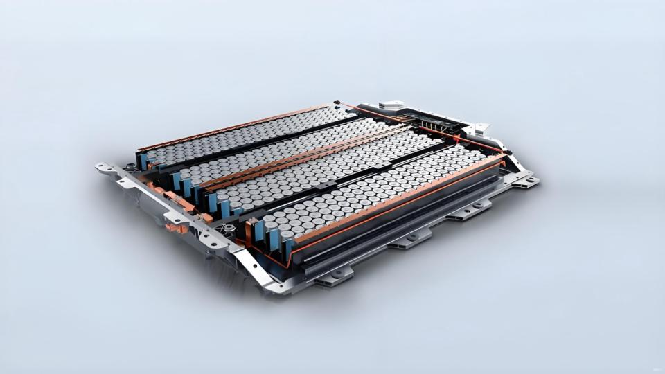 续航直逼纯电，增程车陷入“大电池”迷思！